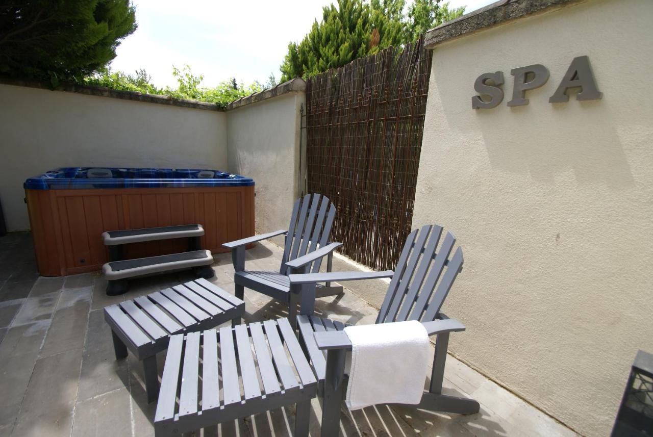 Cote Provence Hotel Le Thor Exterior photo
