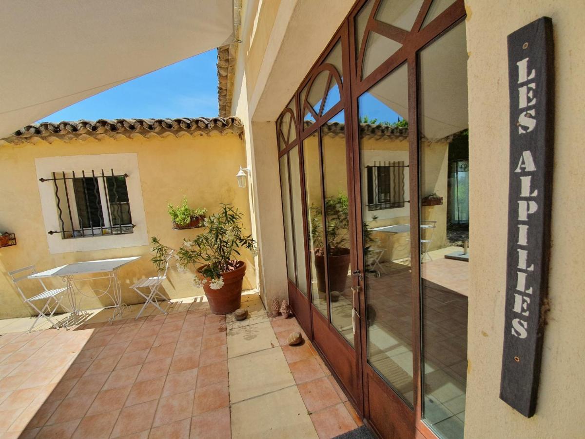 Cote Provence Hotel Le Thor Exterior photo