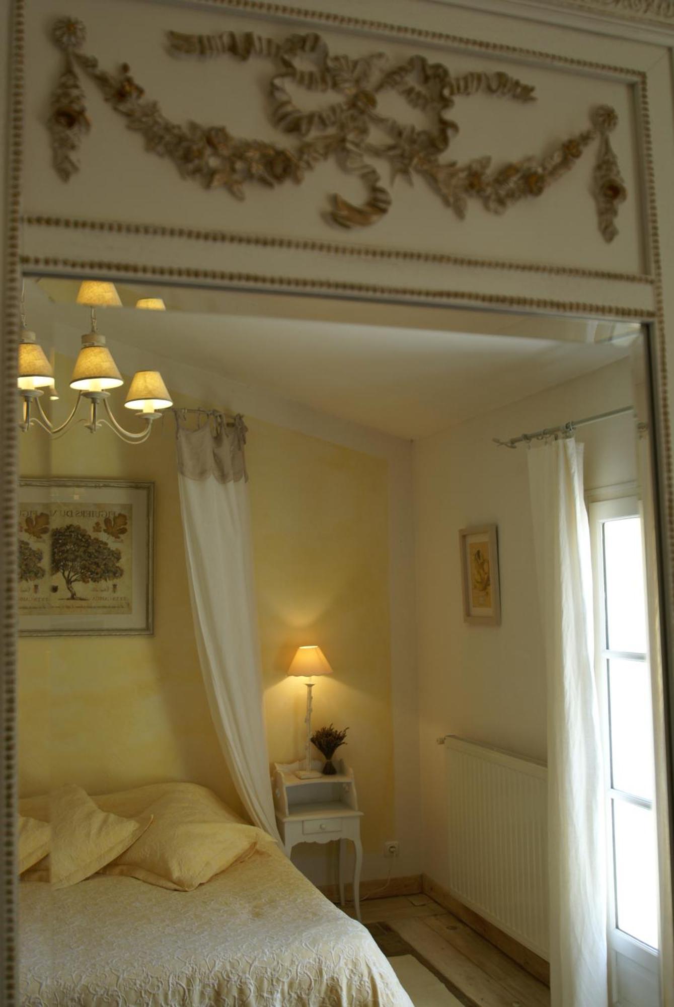 Cote Provence Hotel Le Thor Exterior photo